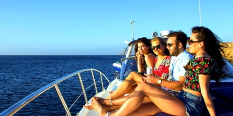 renting a yacht in Ibiza Comanche Sunseeker
