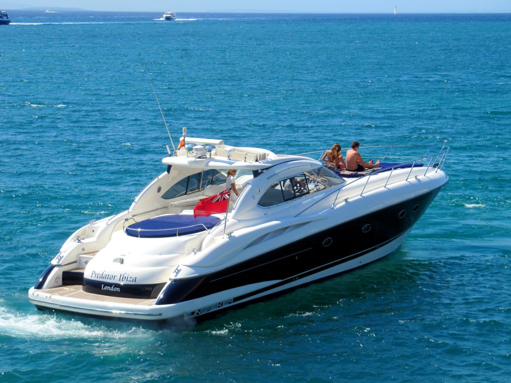 rent a boat in Ibiza in June - Sunseeker Predator